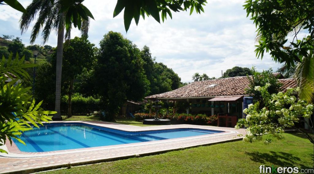 Finca #1608 Sopetran - Finca en Sopetran, Antioquia